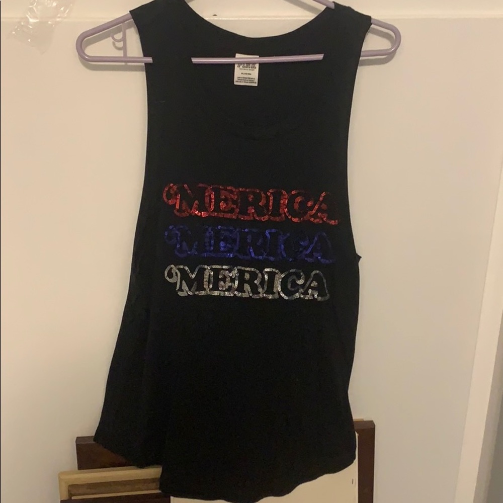 VS Pink USA tank